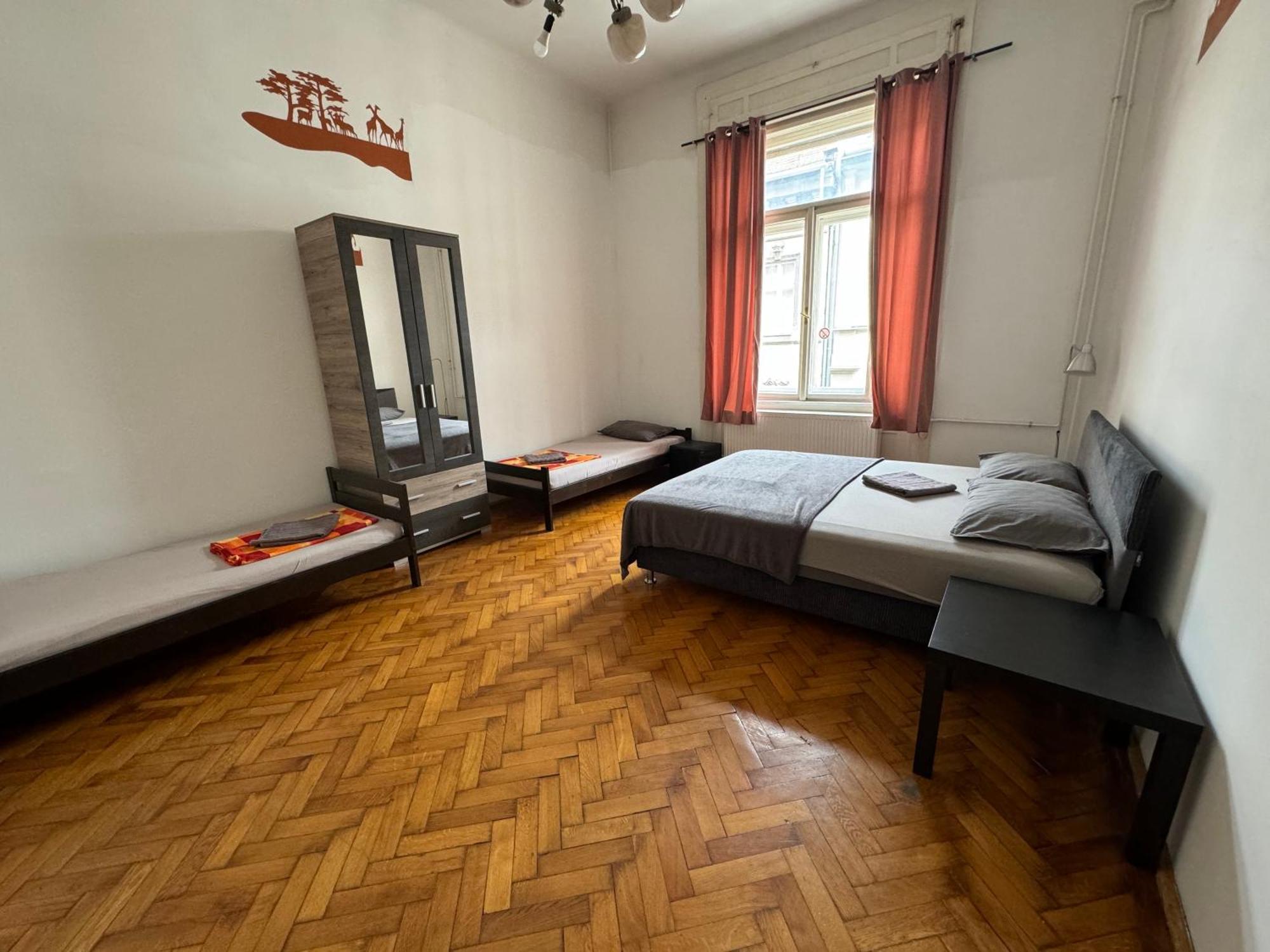 Boomerang Hostel Budapest Eksteriør billede