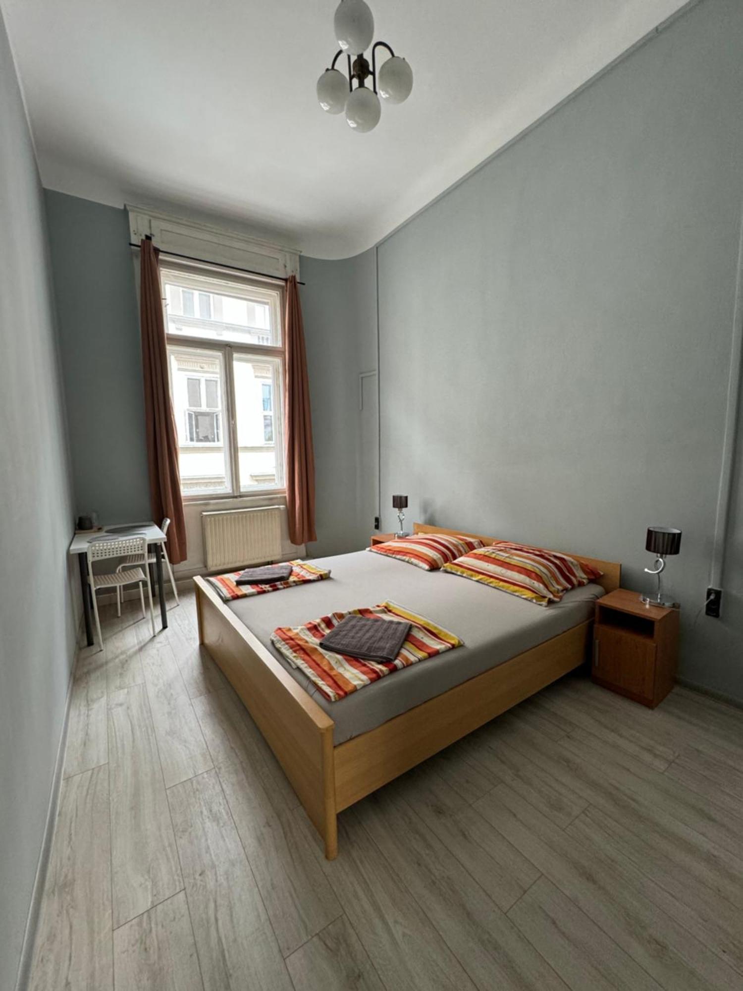 Boomerang Hostel Budapest Eksteriør billede
