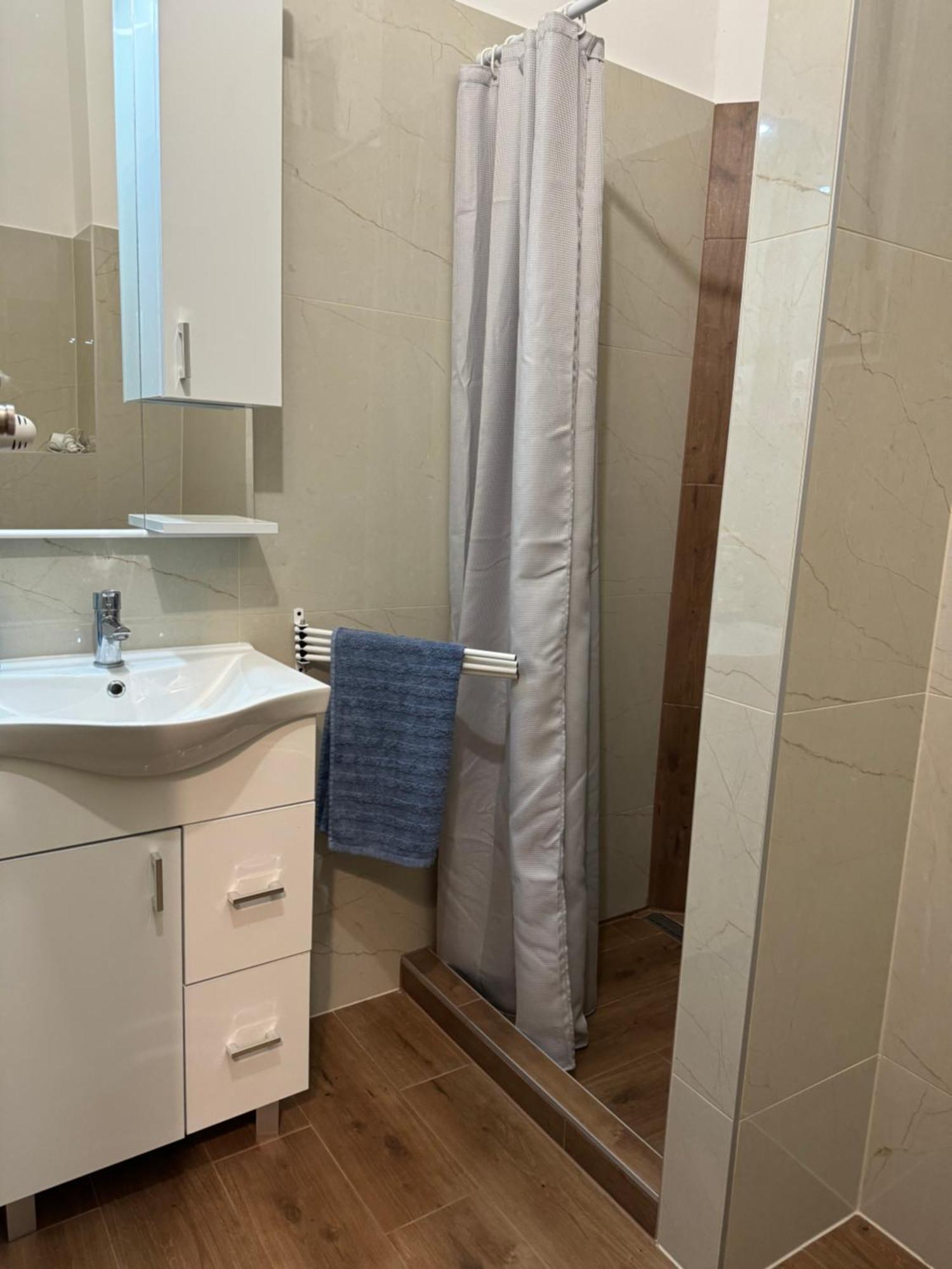 Boomerang Hostel Budapest Eksteriør billede