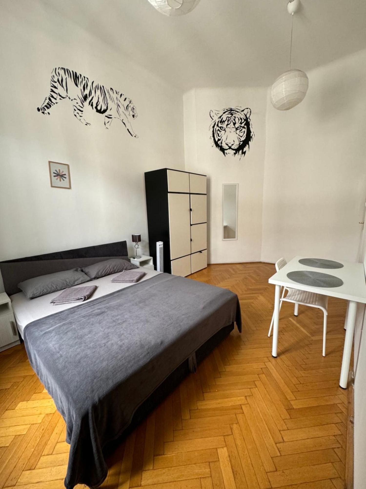 Boomerang Hostel Budapest Eksteriør billede