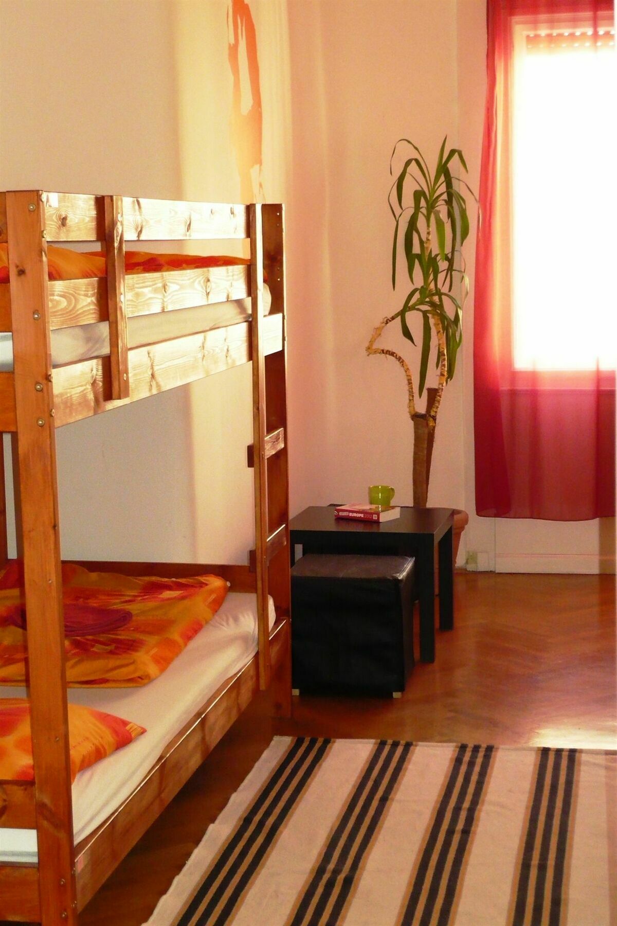 Boomerang Hostel Budapest Eksteriør billede